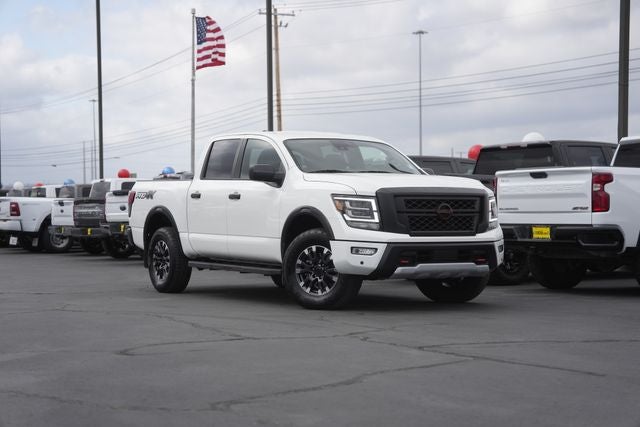 2024 Nissan Titan PRO-4X