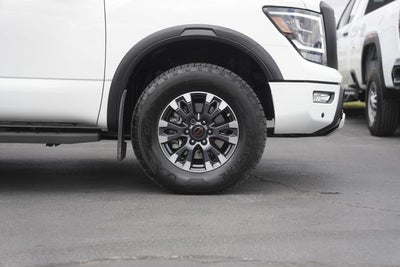 2024 Nissan Titan PRO-4X