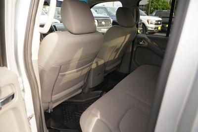 2016 Nissan Frontier SV