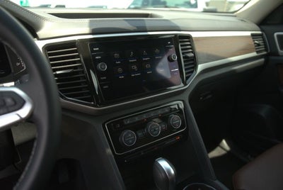 2022 Volkswagen Atlas 3.6L V6 SE w/Technology
