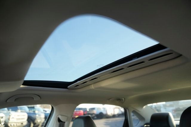 2014 Volkswagen Passat V6 SEL Premium