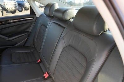 2014 Volkswagen Passat V6 SEL Premium