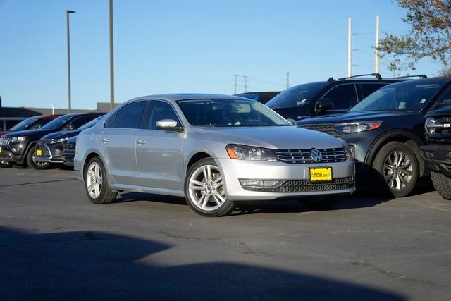 2014 Volkswagen Passat V6 SEL Premium