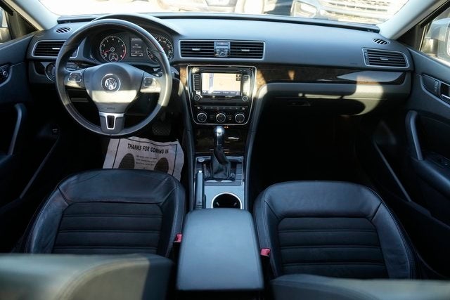 2014 Volkswagen Passat V6 SEL Premium