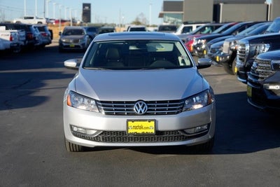 2014 Volkswagen Passat V6 SEL Premium