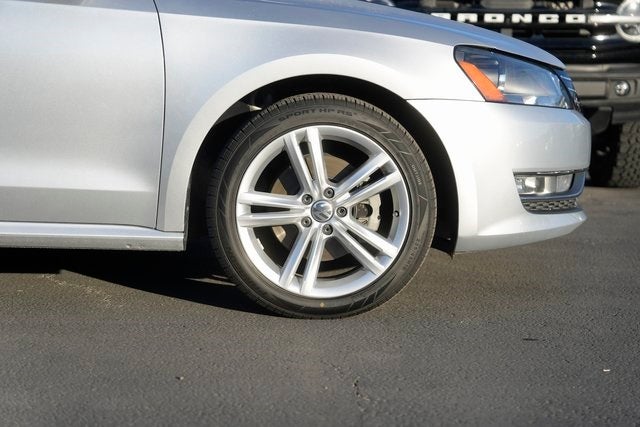 2014 Volkswagen Passat V6 SEL Premium