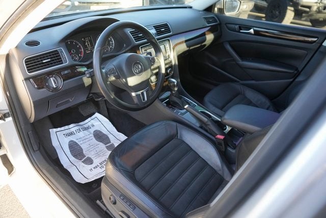 2014 Volkswagen Passat V6 SEL Premium