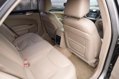 2014 Chrysler 300 Base