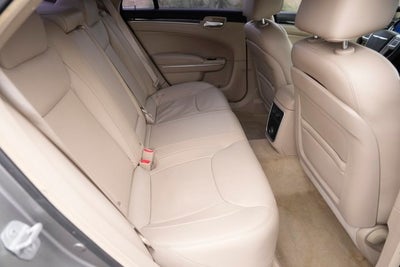 2014 Chrysler 300 Base