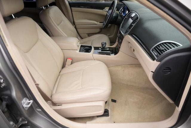 2014 Chrysler 300 Base