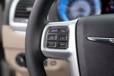 2014 Chrysler 300 Base