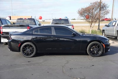 2018 Dodge Charger SXT