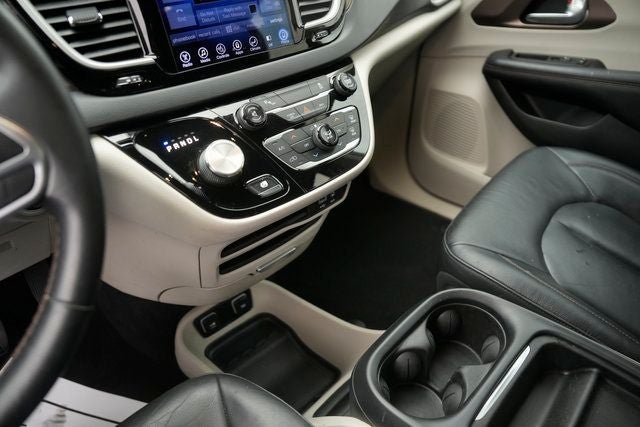 2017 Chrysler Pacifica Touring L