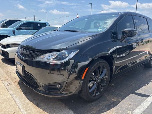 2019 Chrysler Pacifica Touring Plus