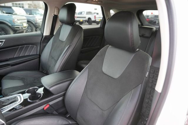 2016 Ford Edge Sport