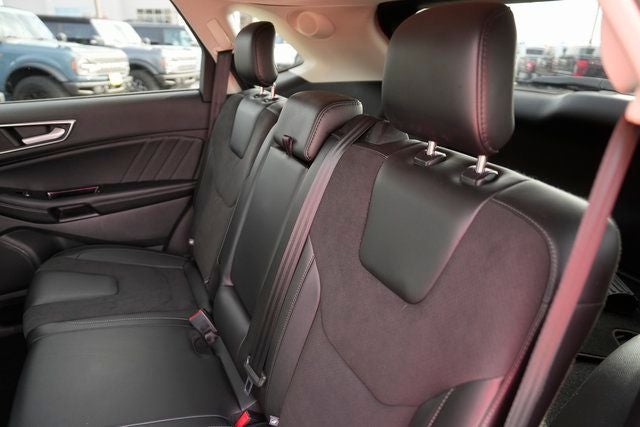 2016 Ford Edge Sport