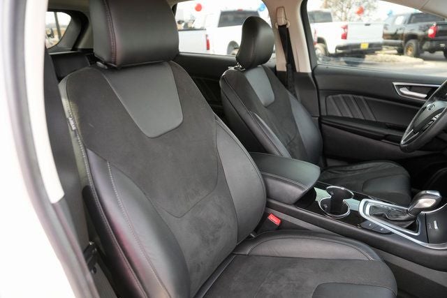 2016 Ford Edge Sport