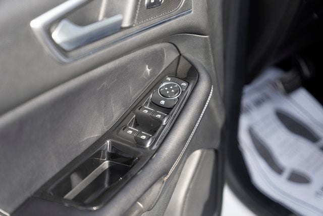 2016 Ford Edge Sport