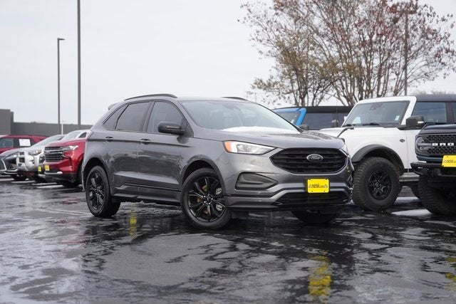 2023 Ford Edge SE