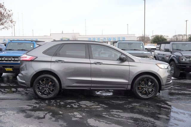 2023 Ford Edge SE