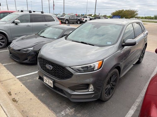 2022 Ford Edge ST Line