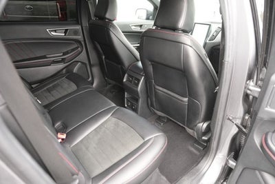 2022 Ford Edge ST Line