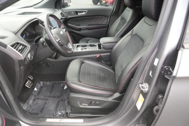 2022 Ford Edge ST Line