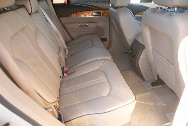 2015 Lincoln MKX Base