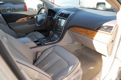 2015 Lincoln MKX Base