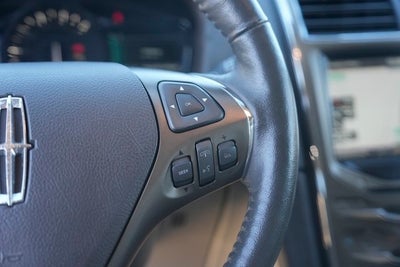 2015 Lincoln MKX Base