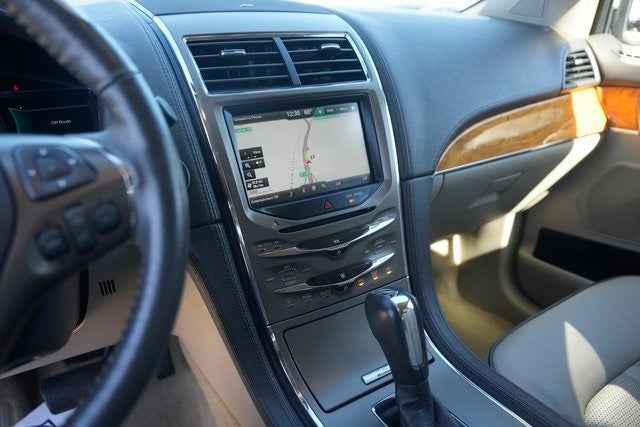 2015 Lincoln MKX Base