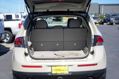 2015 Lincoln MKX Base