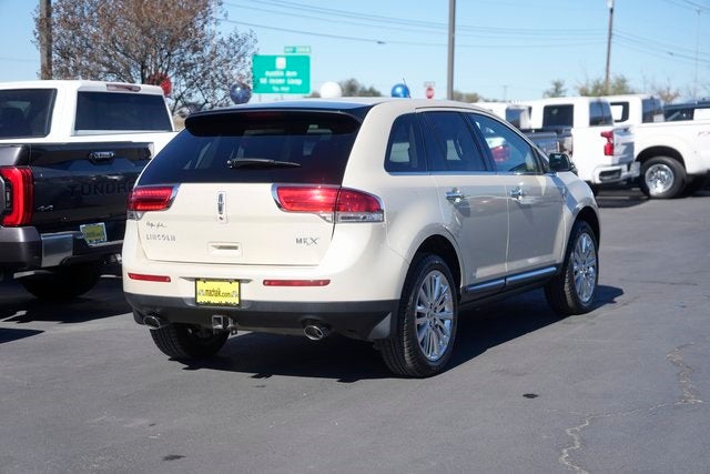 2015 Lincoln MKX Base