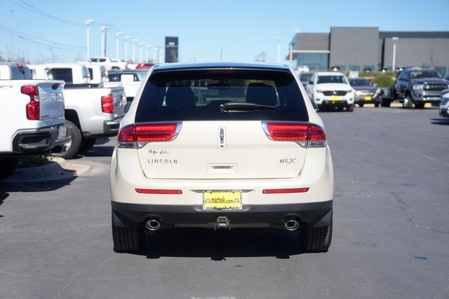 2015 Lincoln MKX Base