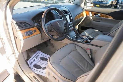 2015 Lincoln MKX Base