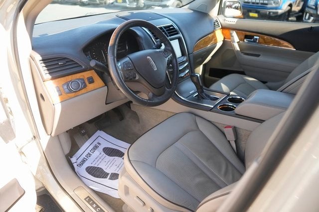 2015 Lincoln MKX Base