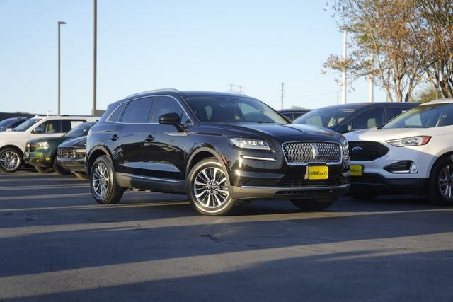 2023 Lincoln Nautilus Standard