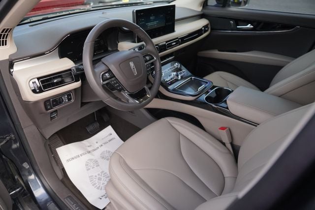 2023 Lincoln Nautilus Standard