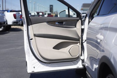 2019 Lincoln Nautilus Select