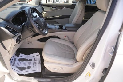 2019 Lincoln Nautilus Select