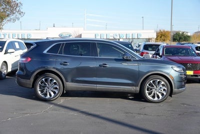 2023 Lincoln Nautilus Reserve