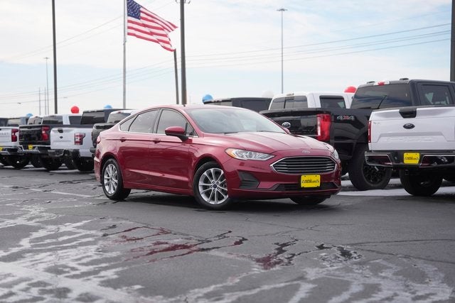 2020 Ford Fusion SE