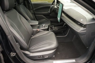 2021 Ford Mustang Mach-E Premium