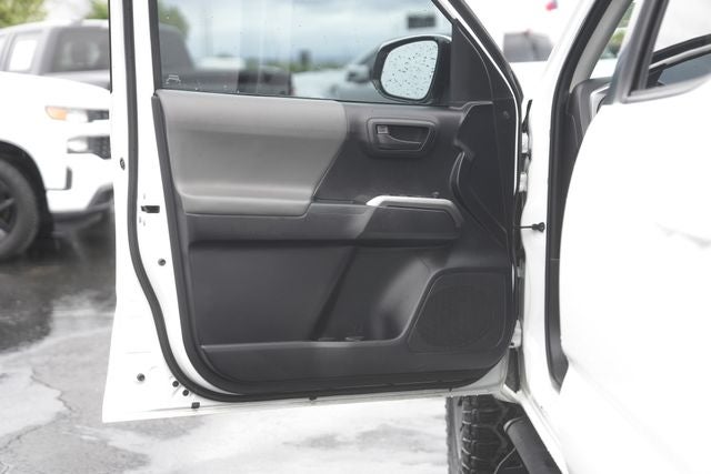 2020 Toyota Tacoma SR5 V6