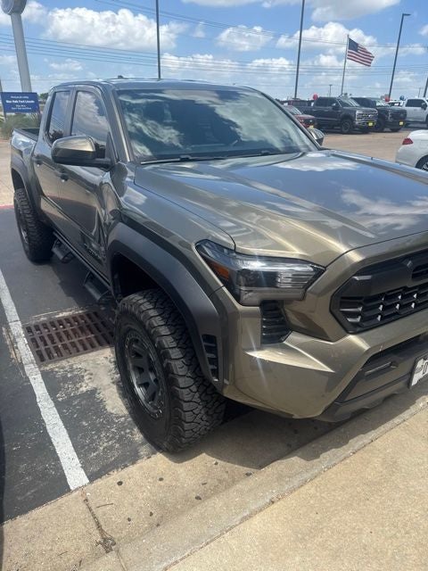 2024 Toyota Tacoma TRD Off-Road