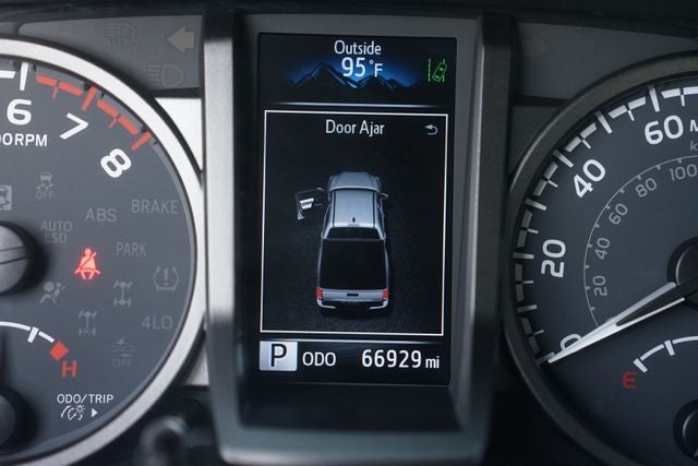 2023 Toyota Tacoma TRD Sport V6