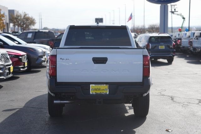 2025 Toyota Tacoma SR