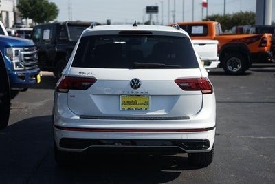 2024 Volkswagen Tiguan SE R-Line Black