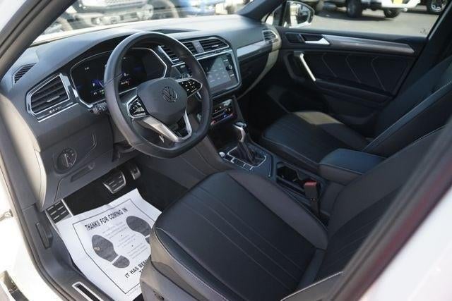 2024 Volkswagen Tiguan SE R-Line Black
