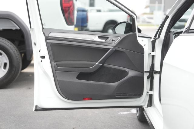 2021 Volkswagen Golf GTI 2.0T S